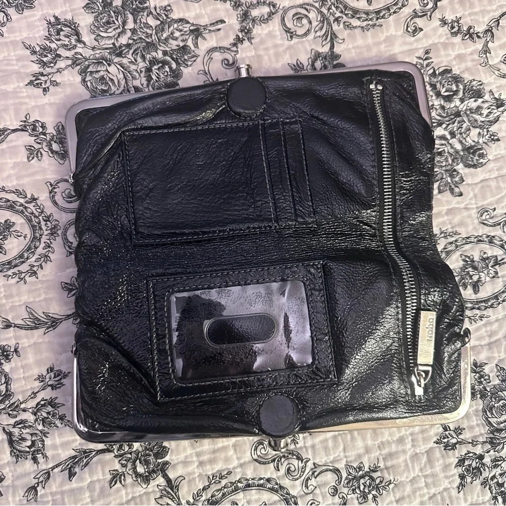 HOBO Lauren Wallet Clutch Black Crinkle Leather